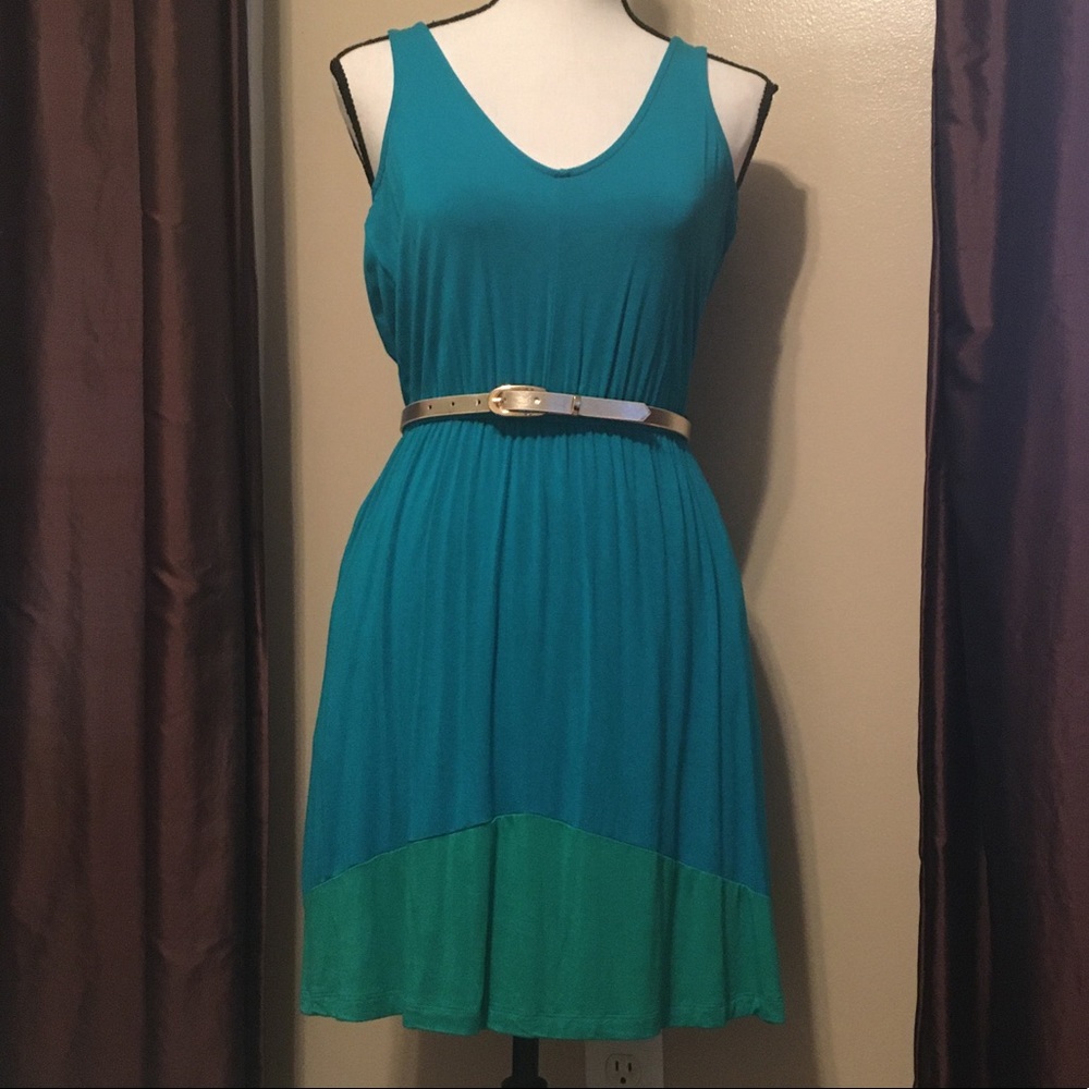 Bebe Spring Dress - Picture 3 of 4